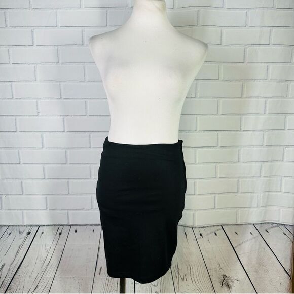 10/$25🦋 Cefian Black Mini Pencil Skirt - Size XS - Picture 1 of 12